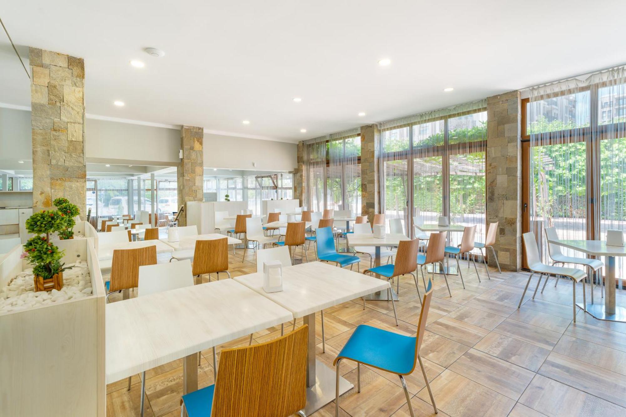 Mpm Hotel Orel Napospart Kültér fotó